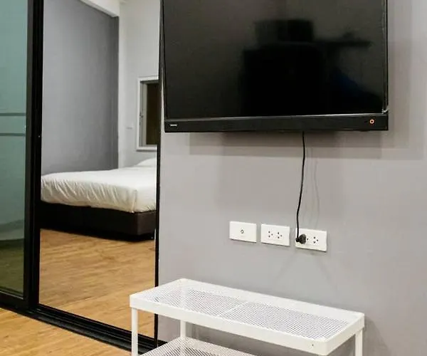 Apartment U3 Large 2 Bedroom Full Kitchen Near Bts Udomsuk