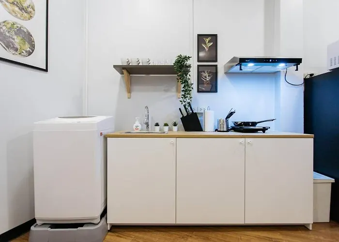 U3 Large 2 Bedroom Full Kitchen Near Bts Udomsuk Apartment